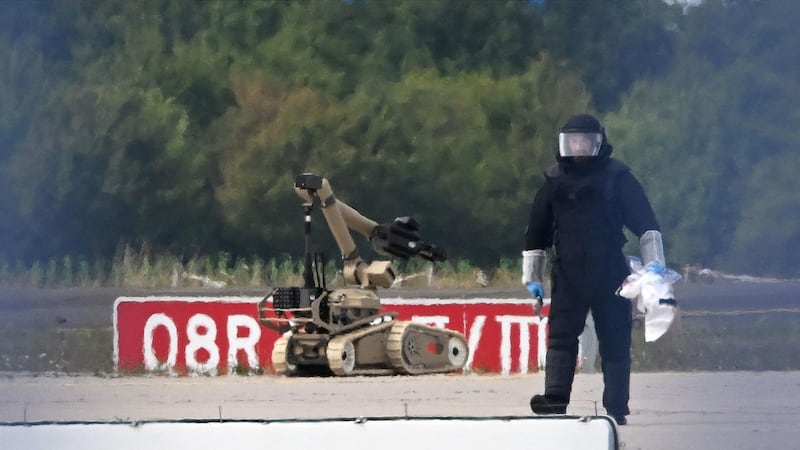 Lipsia, spunta un terzo drone con esplosivo: l’ipotesi di un attentato più ampio