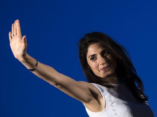 Giravolta della Raggi, dal no Expo Milano a capo della cabina di regia di Roma 2030