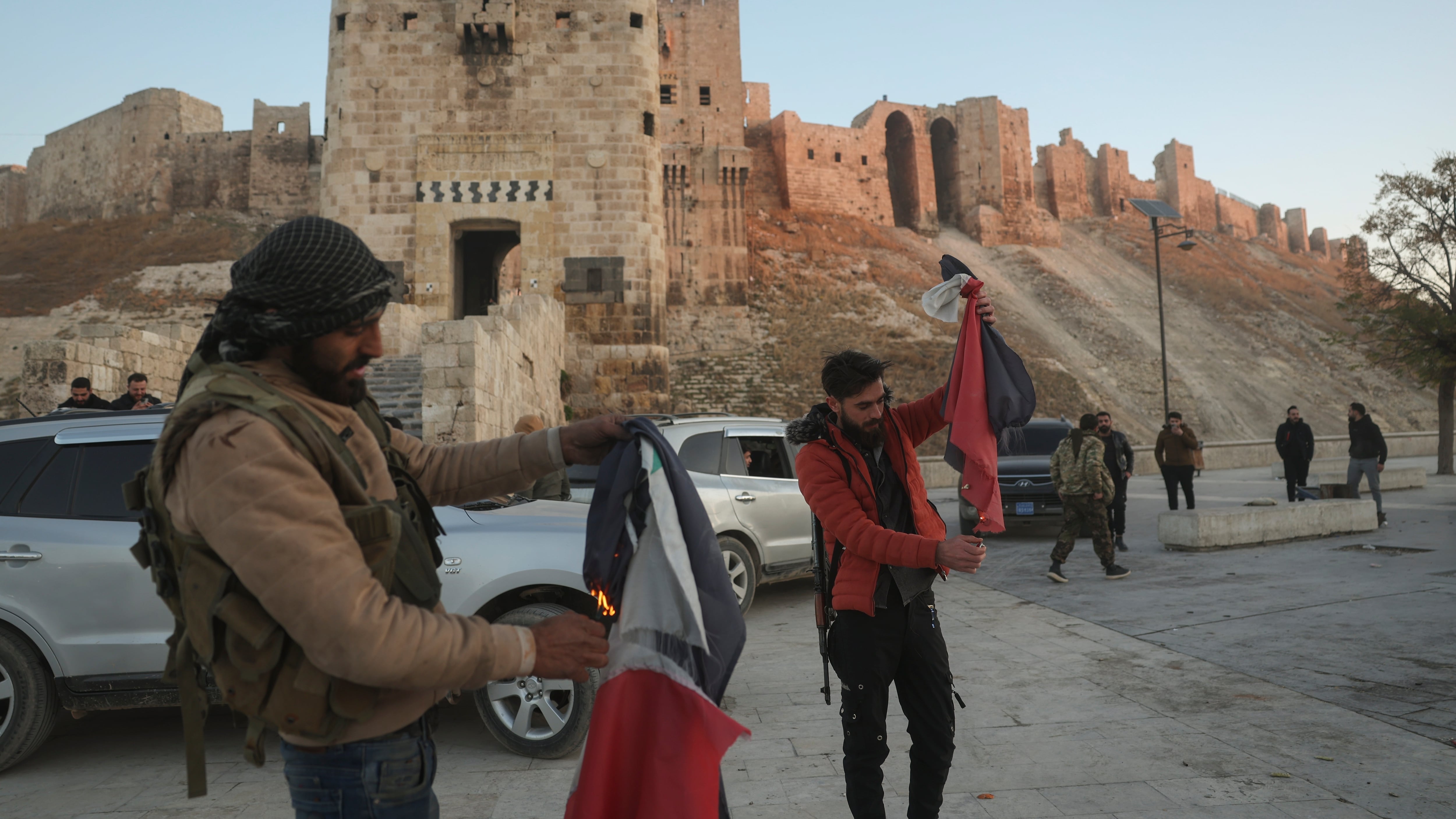 Schiaffo alla cristianità: Aleppo in mano jihadista. "Adesso pregate per noi"