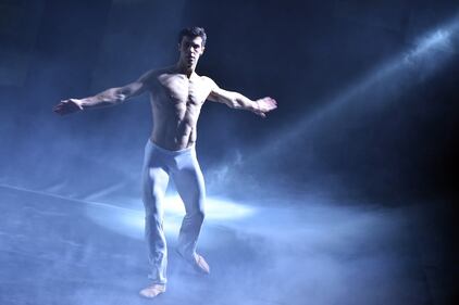 Roberto Bolle incanta l'Ariston 8