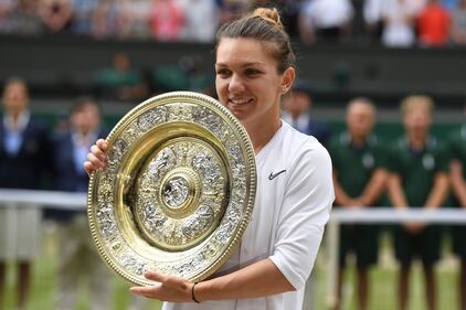 Halep conquista Wimbledon, le immagini più belle della vittoria 7