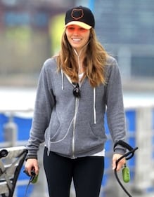Jessica Biel, smentito il gossip di una seconda gravidanza: foto 7