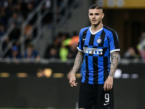 Icardi fa causa all'Inter: chiede 1,5 milioni di euro di danni e il reintegro