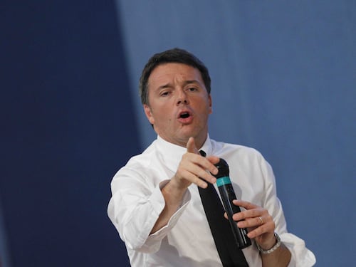 C'è aria di truffa: Renzi non si dimette