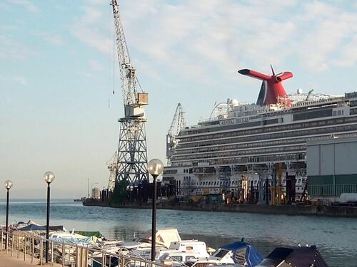 Caso Fincantieri, i sigilli bloccano l'azienda e 5mila operai vanno a casa