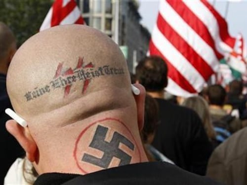 Il villaggio tedesco dei nazisti dove sognano il Quarto Reich