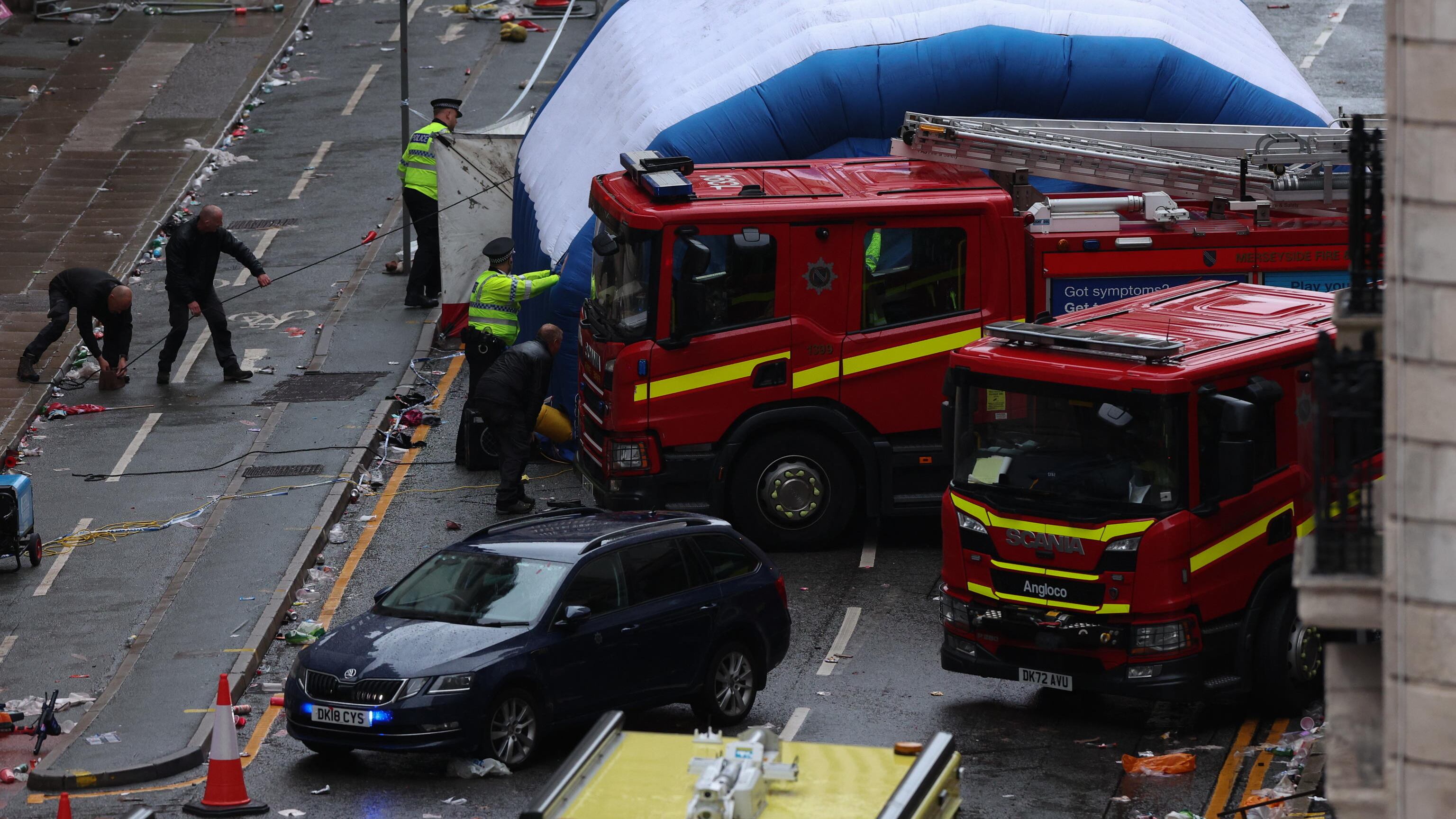Liverpool, auto contro i tifosi: "Indaga l'antiterrorismo"
