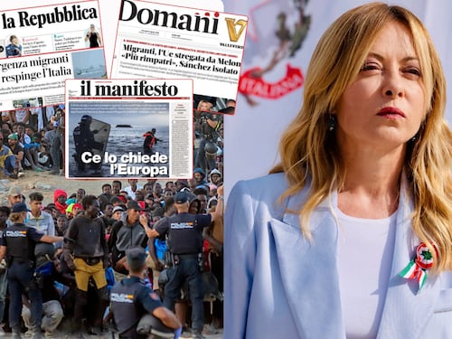 Ceuta manda in tilt la sinistra. E Repubblica, ossessionata dalla Meloni, vede una realtà che non esiste
