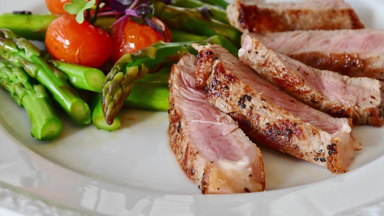 Dieta chetogenica, attenzione ai falsi miti: ecco a cosa stare attenti