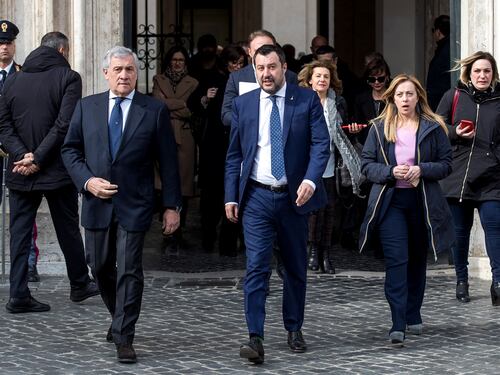 2 giugno, il centrodestra unito scende in piazza contro Conte