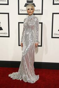 Rita Ora, sexy e single orgogliosa: "Calvin Harris mi aveva in pugno" 26