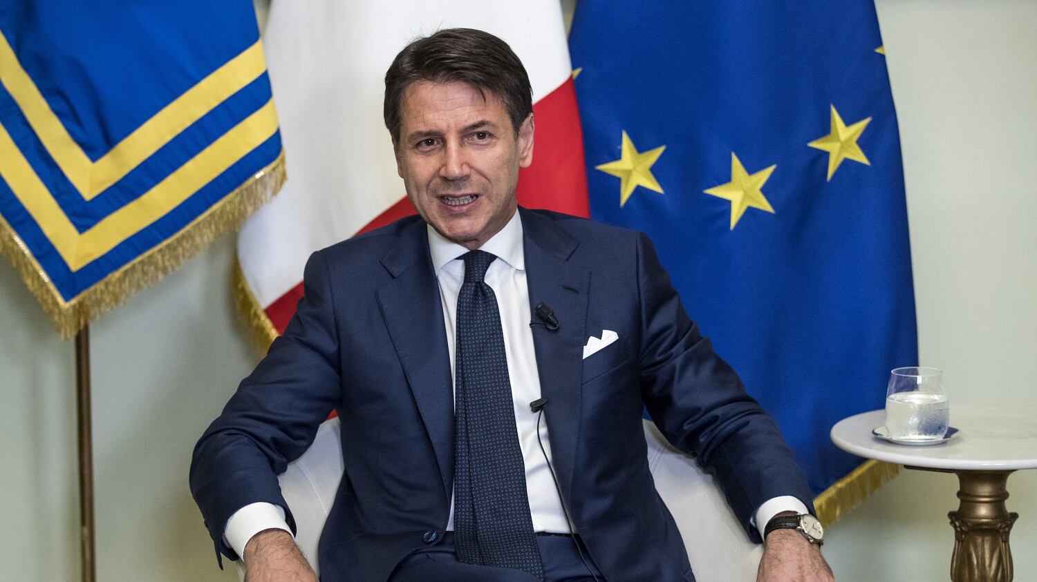 La solitudine di Conte: "Non sono pessimista". Ma l'Europa lo snobba
