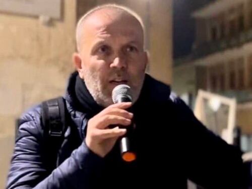 Il medico no vax pentito: "Tanti morti sulla coscienza..."