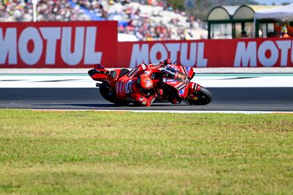 Bagnaia trionfa a Valencia e si conferma sul tetto del mondo 5