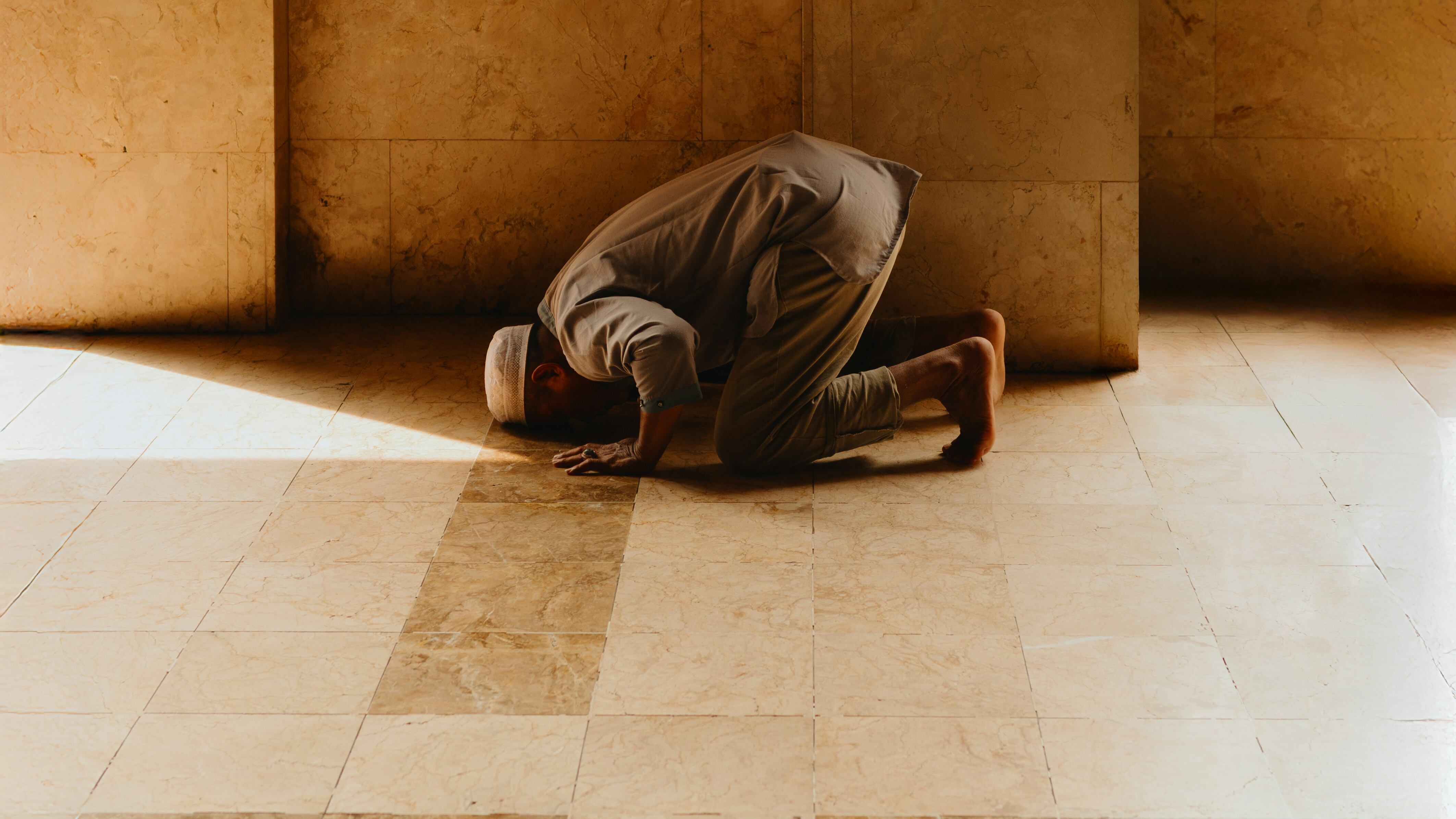 "Non c'è la moschea ma sentiamo il muezzin". Il caso a Forlì durante il Ramadan