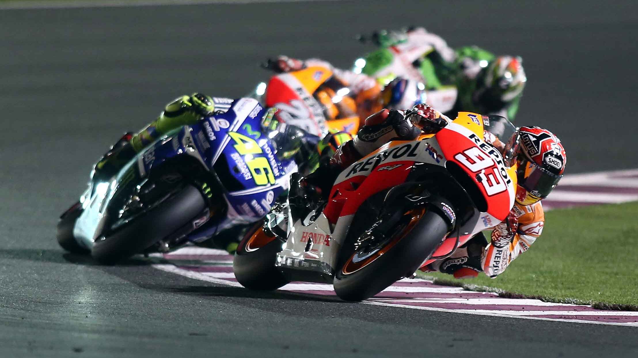 Rossi, che sorpresa. Ma super Marquez non gli fa regali