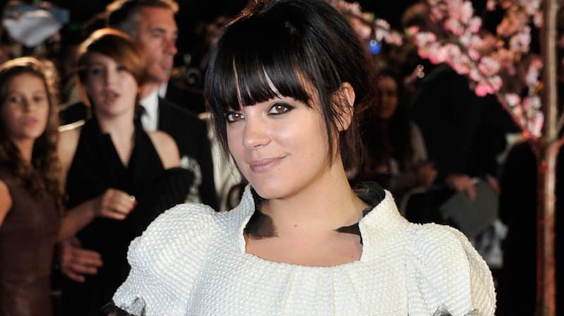 Lily Allen e il terremoto: foto 1