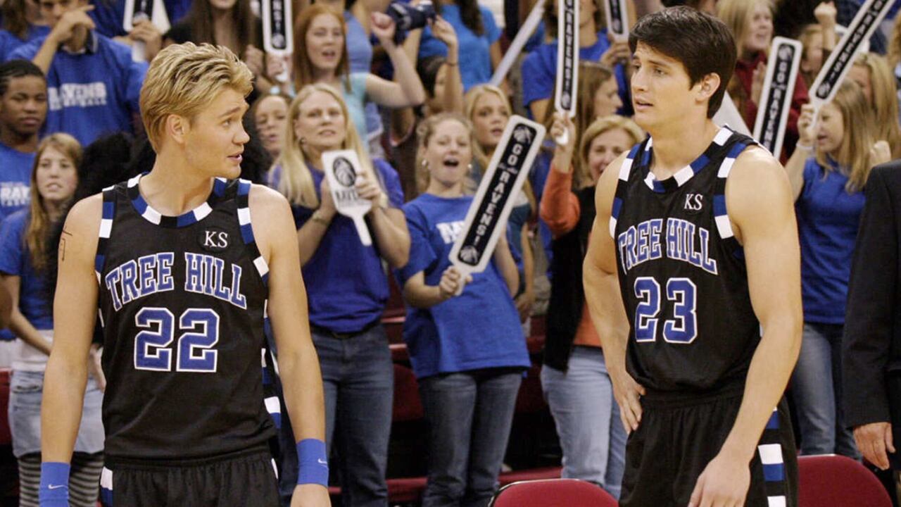 Due fratellastri uniti dall'amore per il basket. Alla (ri)scoperta di One Tree Hill