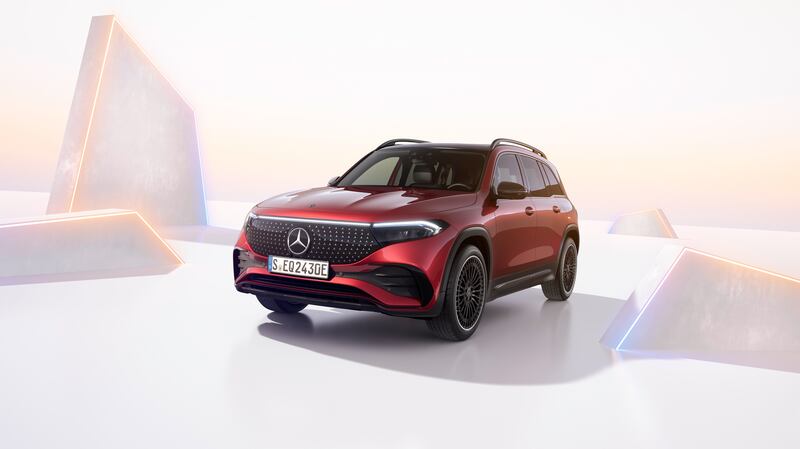 Mercedes EQA ed EQB, guarda la gallery 9