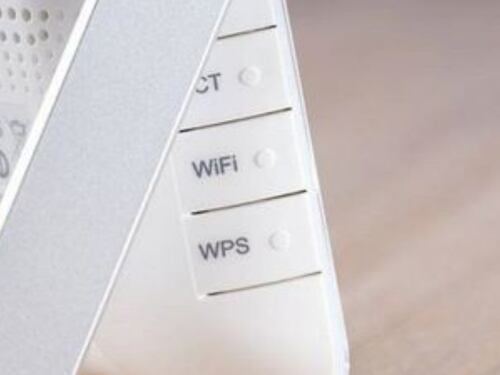 "Allergica alle onde del Wifi": e la ragazza si toglie la vita
