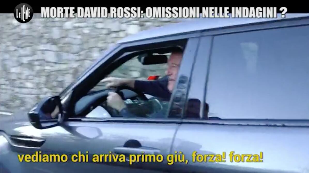 Caso David Rossi, pm ride in tv. L'inviato de Le Iene: "C... ti ridi?"
