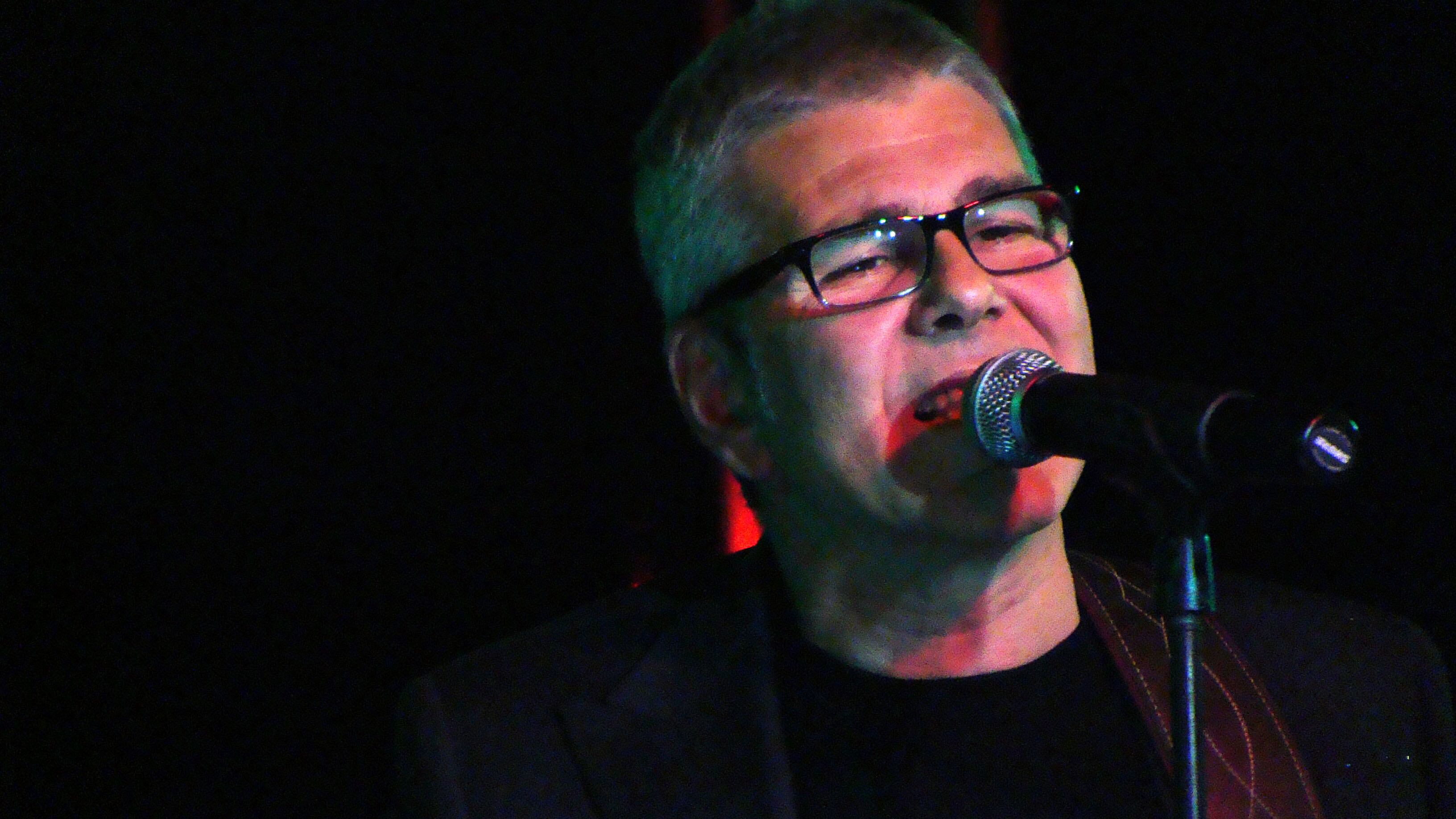 Michele Zarrillo: "Ho rischiato di non tornare più sul palco"
