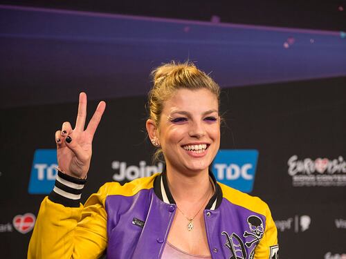 "8 marzo tutti i giorni": Emma criticata ancora per la difesa di Carola Rackete