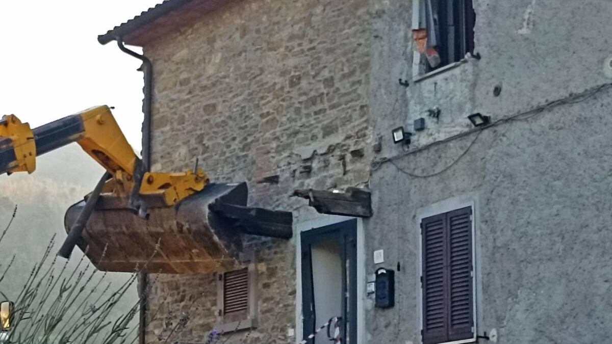 Sparò al vicino che gli distruggeva casa. Ma per il giudice non è più legittima difesa
