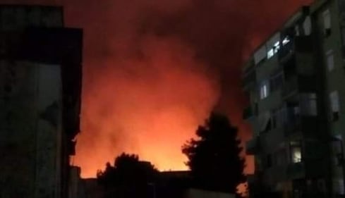 Terrore a Palermo, incendi a pochi metri dalle abitazioni 2