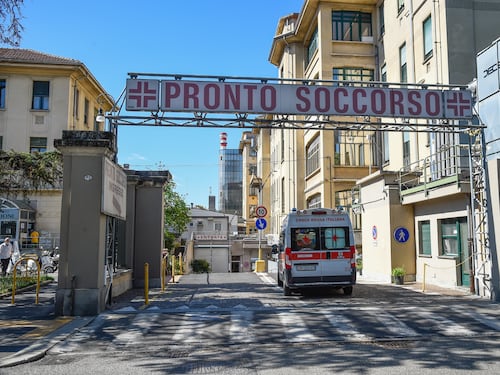 Torino, morta la maestra d'asilo accoltellata dal marito