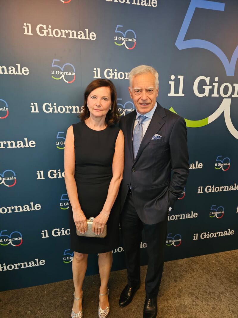 Politici, vip e imprenditori all'evento per i 50 anni del Giornale 11