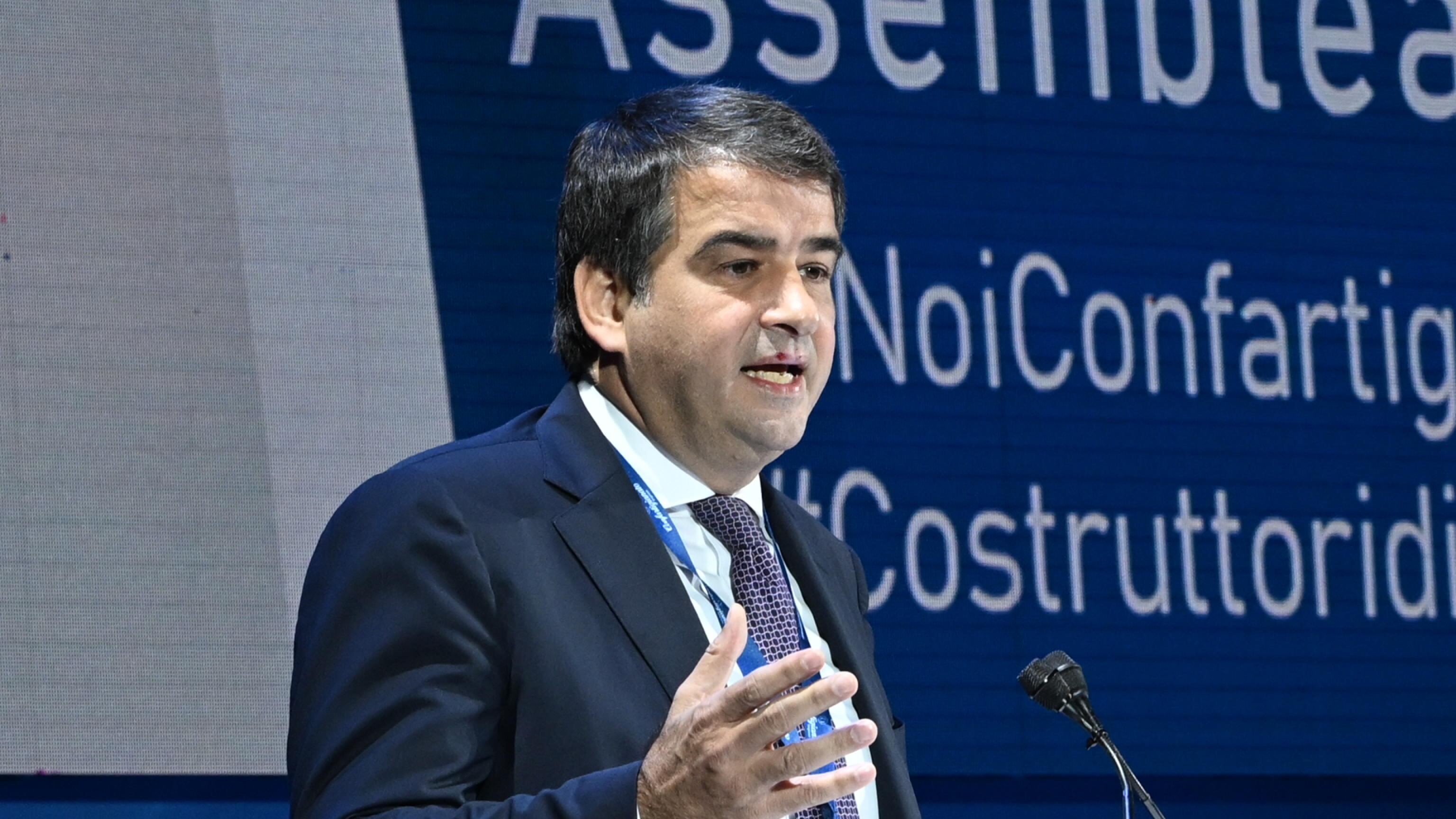 Fitto affossa mercato tutelato e idroelettrico