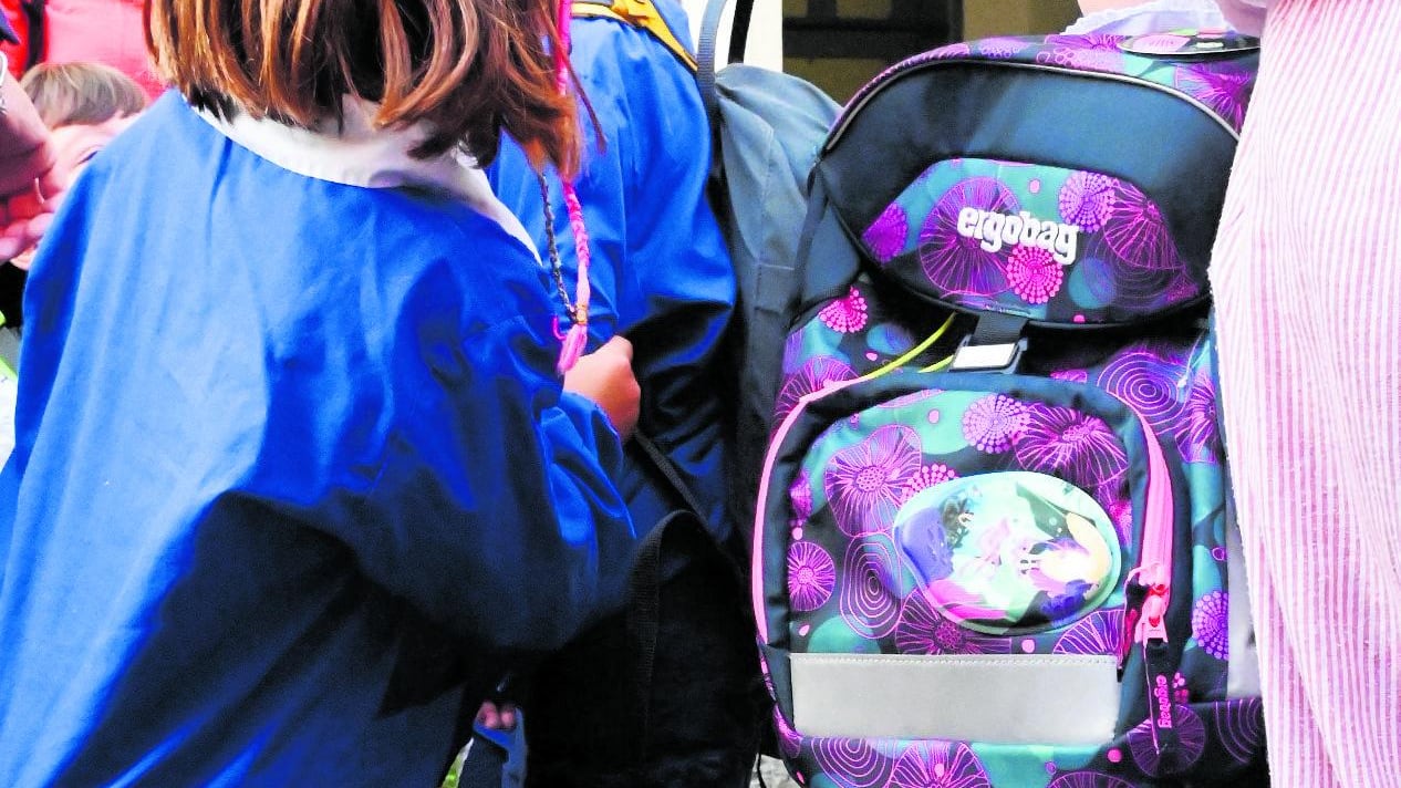 Il sabato raccolta di materiale scolastico. Campagna solidale di "Milano Sospesa"