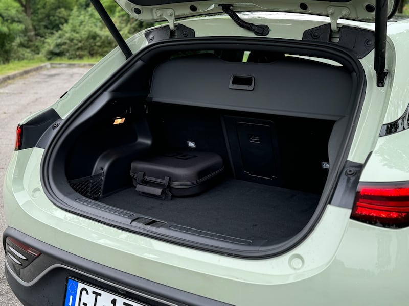Smart #3, guarda la gallery del nuovo crossover elettrico coupè 12