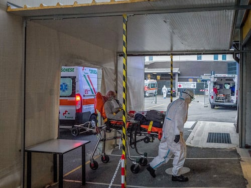 Si lotta a Milano e Monza. "Ma le prime misure ora sembrano efficaci". E a Varese arriva la Nato