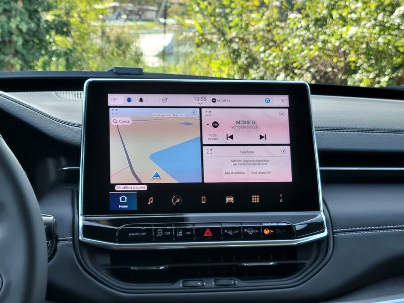 Jeep Compass e-Hybrid: guarda la gallery della prova su strada 18