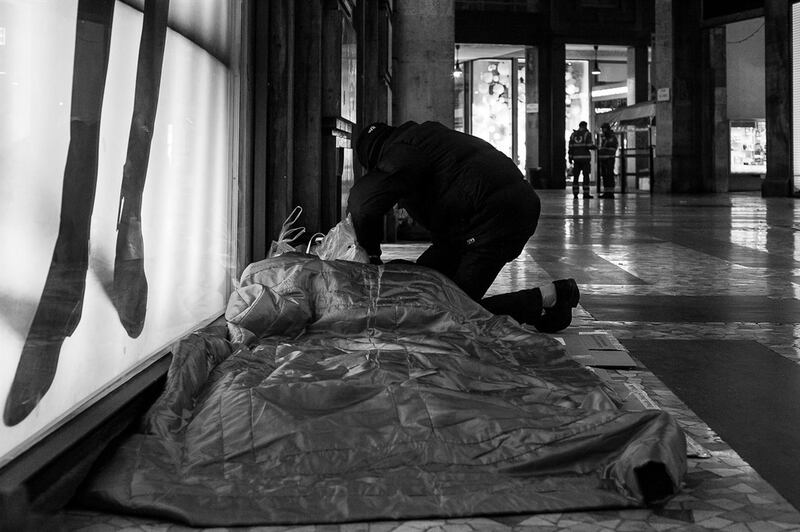 Clochard all'ombra del Duomo 10