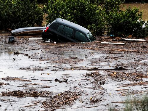 Spagna, Valencia colpita dalle alluvioni: morte e distruzione