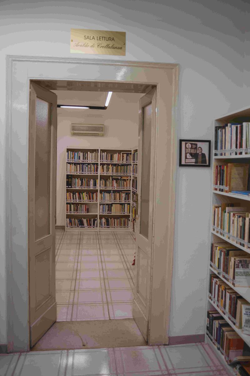 L'archivio della Fondazione Tatarella a Bari 17