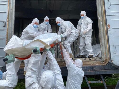 "Centinaia di cadaveri abbandonati". Lo scempio dei caduti abbandonati da Putin