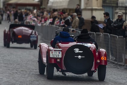 La mille miglia passa da Ferrara 9