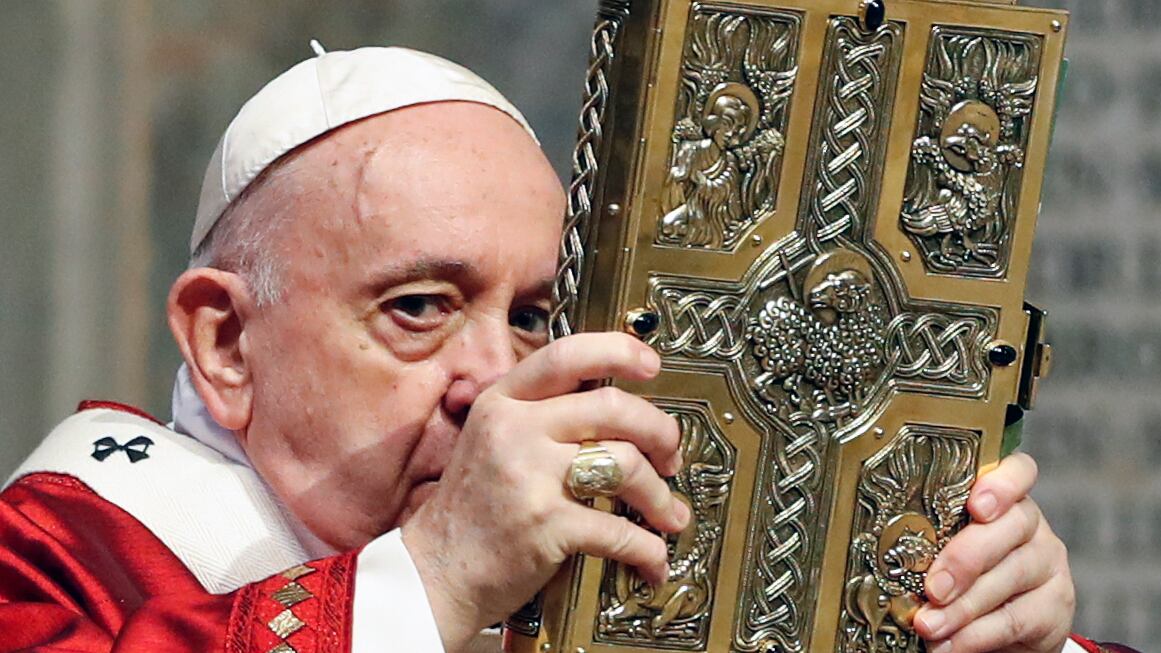 L'ultima assurda critica all'enciclica del Papa: "Dire fratelli discrimina"
