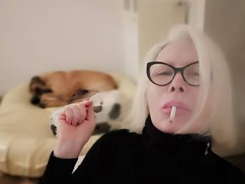 La veggente Nicoletta Paciaroni choc contro i gay: "Squilibrati che squittiscono col c... in fiamme"