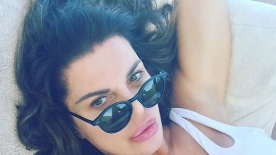 Alba Parietti contro l'ex marito Franco Oppini: "Non mi piace essere descritta 'una facile'"