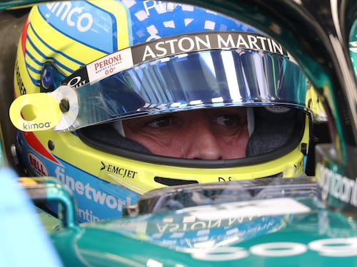 F1, Alonso il più veloce nelle Libere 2 in Bahrain. Leclerc 4° e Sainz 14°