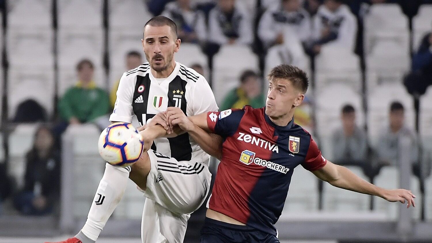 La Juventus si ferma a dieci: il Genoa impone l'1-1 ai bianconeri
