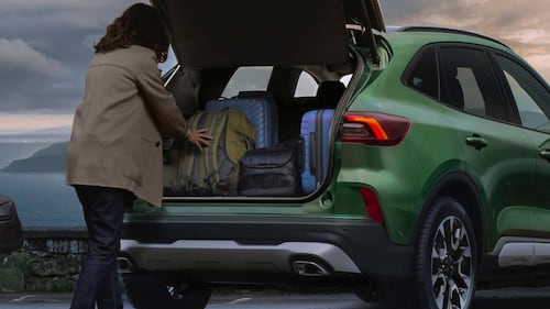 Nuova Ford Kuga restyling, guarda tutte e foto 11