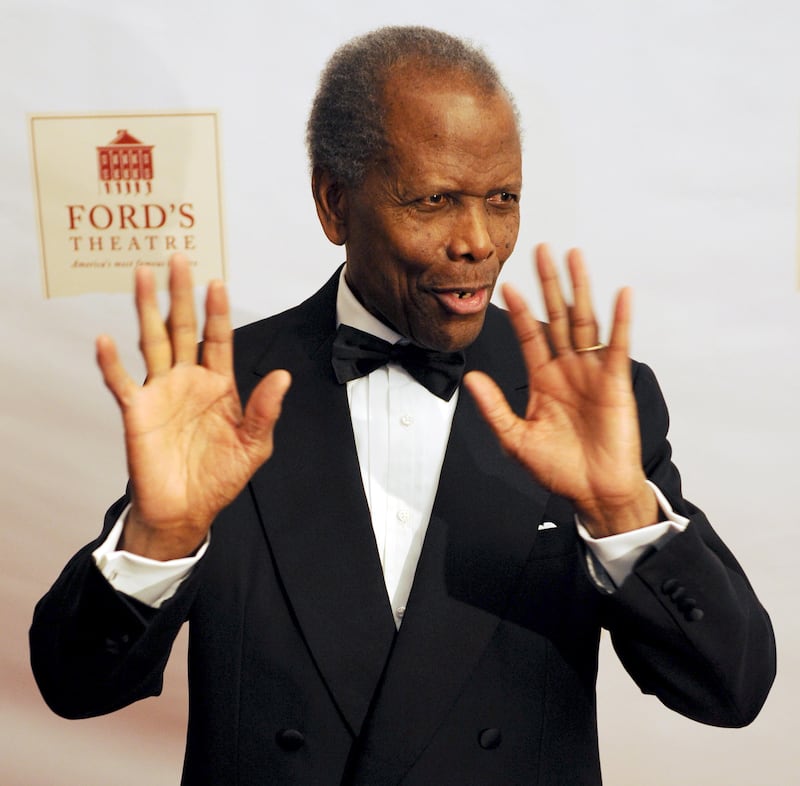 Addio a Sidney Poitier 8