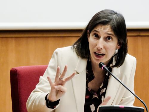 Assenze dei big e appelli contro la leader: il conclave dem è già un flop