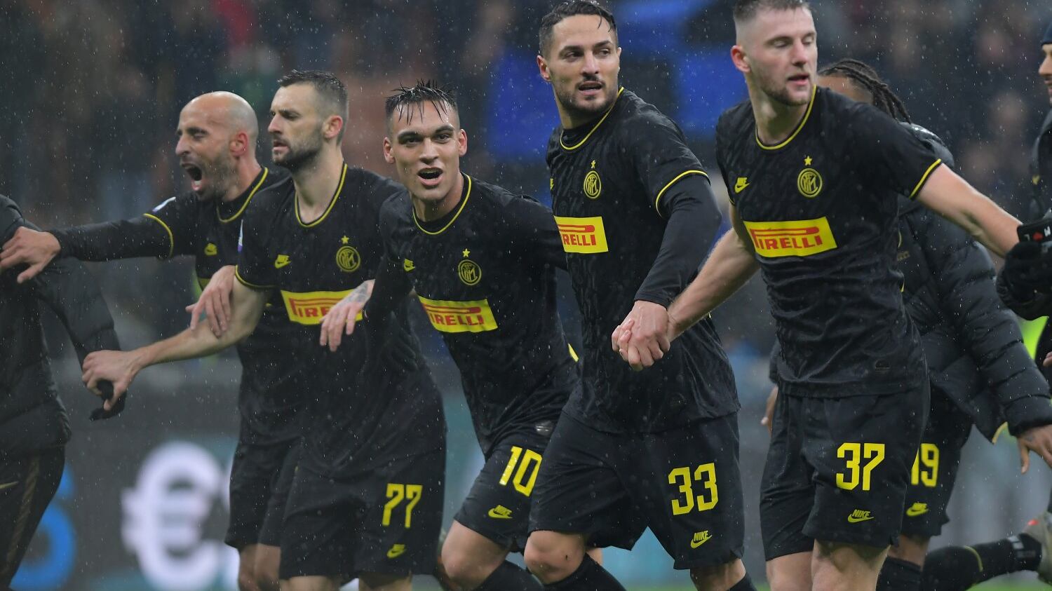 Juve-Inter, chi arriverà prima a Natale?
